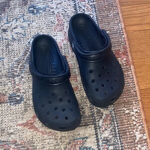 Black Crocs